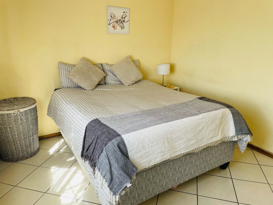 1 Bedroom Property for Sale in Rustenburg Central North West